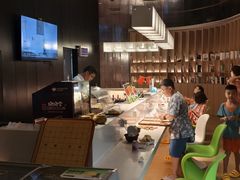 -涨巢·潮玩水疗局