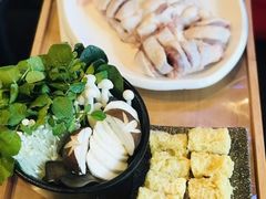 -烹然四季椰子鸡火锅(团结湖总店)