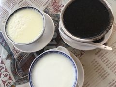 -周大娘牛乳(旧寨古村总店)