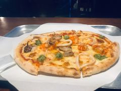 -I HOLIC艾豪丽披萨(KKone店)