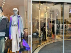 -lululemon(上海浦东IFC店)