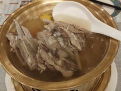 -汗腾格里·风味餐厅(新疆驻京办店)