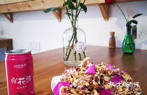 Fried Rose Blossoms