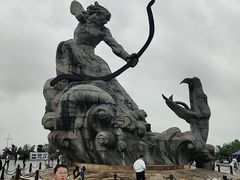 -巴陵广场