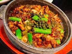 酱爆跳跳蛙-老头儿油爆虾·知味杭州(爱琴海购物中心)