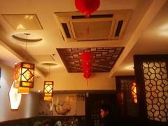 大堂-佬钱湾仔(衣裳街店)