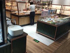 面包甜点陈列柜-多乐之日(公益西桥店)