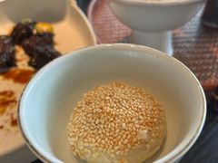 油酥饼-卯时·龙光雅宴·精致锡帮菜(惠山古镇店)