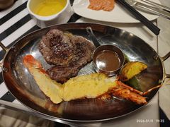 -万达文华酒店·48F云端窗景美食汇自助餐厅