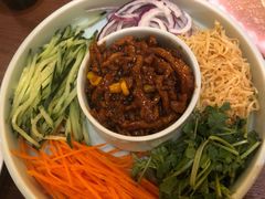 招牌京酱肉丝-额娘·春饼烤鸭(华北七楼创始店)