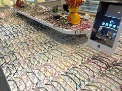-新视达眼镜店·蔡司·依视路(名镜苑店)