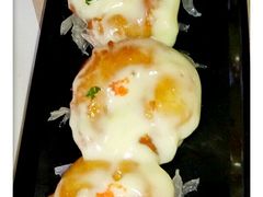 -新大咀港式茶餐厅(宝山万达店)