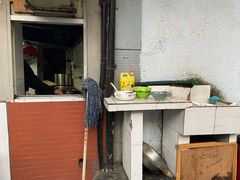 -胡记锅贴·沪上游子老鸭粉丝汤(太原路店)