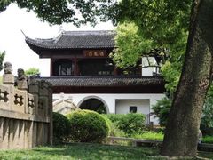 -汇龙潭