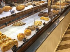 面包甜点陈列柜-牛角村(大族广场店)