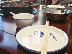-亿诣蝎府炸酱面羊蝎子火锅(酷车小镇店)
