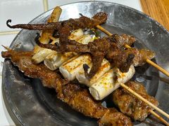 -粉八·云南米线·建水烧烤(常熟路店)