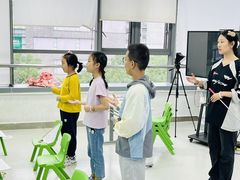 -蓝话筒·少儿成人演讲口才·主持朗诵·戏剧表演(大华第一坊店)