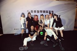 点击看大图 -银星女王公园发型艺术沙龙