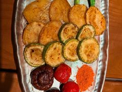 -包整·丝娃娃(一览甲秀楼风景店)