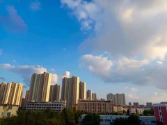 -上海市工商外国语学校