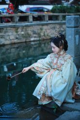 -梦回汉唐汉服旗袍体验馆(拙政园店)