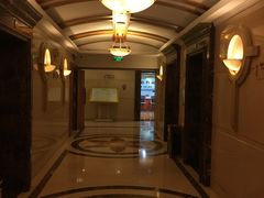 电梯走廊-成都绿洲大酒店(春熙路太古里店)