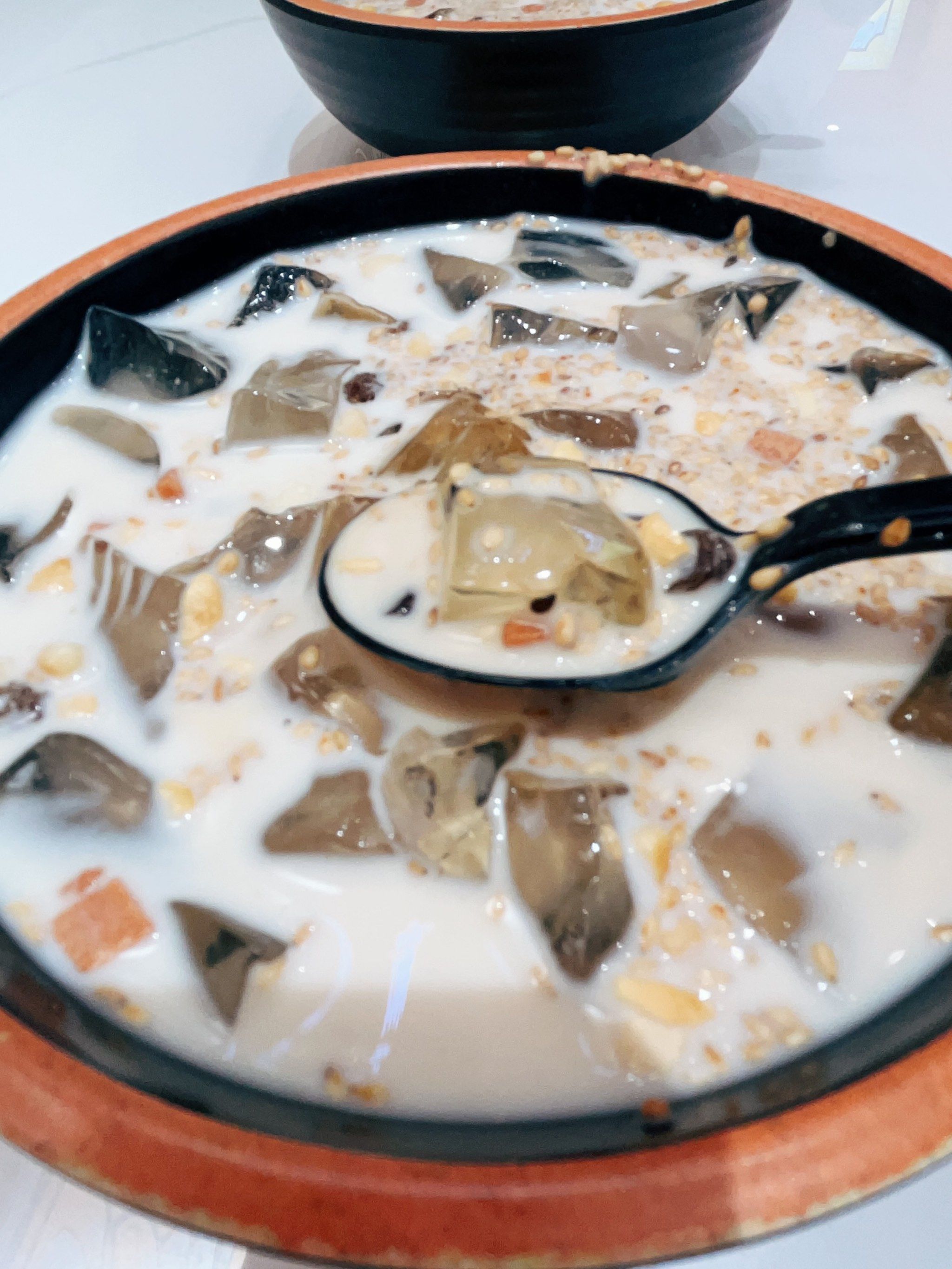 牛奶冰粉