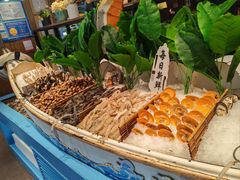 -领鲜活海鲜榴莲自助火锅(东门店)