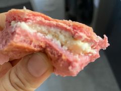 火龙果芝士-罗莎蛋糕(钱江店)