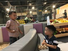 大堂-萨卡屋亲子乐园·餐厅(龙山万物工场店)