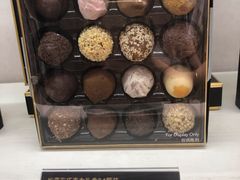 -GODIVA(月星环球港店)
