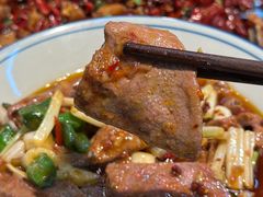 -渝是乎酸菜鱼·川渝小炒(新世界百货望京店)