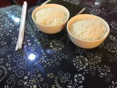 -愉肴麻辣香锅(中山路店)