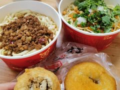 -江三王记牛杂馆(总店)