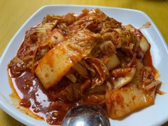 辣白菜炒五花肉-屋里家延边朝鲜族冷面(南园店)