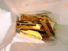 -金色麦甜糕点(面包.蛋糕.华苑店)
