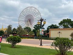 -七彩云南欢乐世界