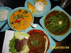 -URBAN SOI Thai Kitchen乐泰料理(长乐路店)