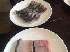 -正能量脆肉鲩火锅