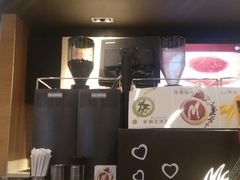 -麦当劳(中山公园龙之梦店)
