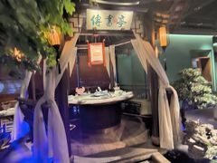 -佬麻雀·剁椒鱼头(京基KK One店)