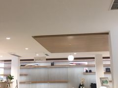 -成都华星西蒙上汽大众4S店(羊西线店)