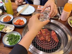 -明洞阿姨·韩式酱蟹烤肉·创意料理(三元桥店)