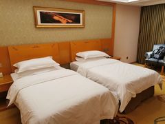 -维也纳酒店(合肥长江东路三里街地铁站店)
