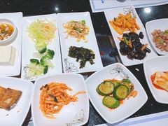 -青松馆韩国料理(香港中路佳世客店)