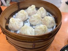-莱莱小笼·乔艾