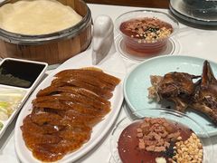 -梅利汴京烤鸭•开封豫菜地标店(东大街店)