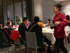 大堂-胡大饭馆 24h(簋街总店)