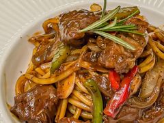 -Efes Turkish & Mediterranean Cuisine 艾菲斯餐厅(陆家嘴店)